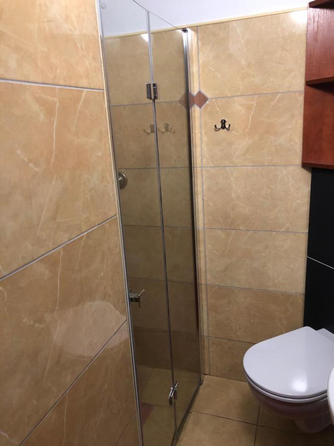 Okuninkapokoje Esterno foto